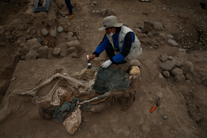 Trenches Peru Chinese Worker Burial