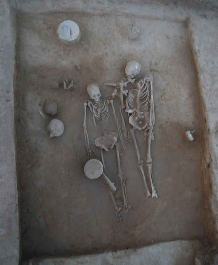 Trenches India Harappan Burial CROPPED