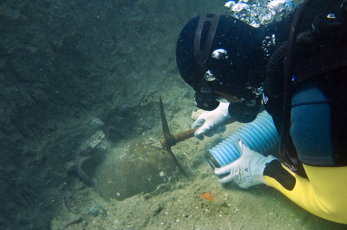 Bronze-Age-Turkish-Wreck