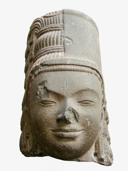 Cambodia-Statue-HEad