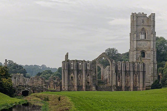 Fountains Abbey graves