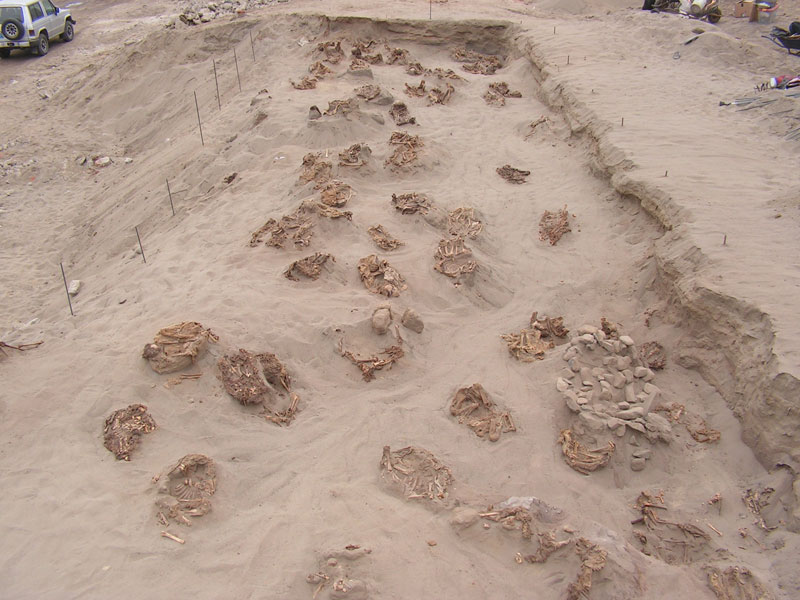 Peru child burials