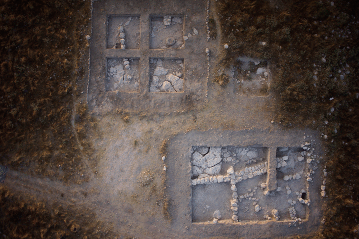 Trenches-Tel-Burna-Excavation
