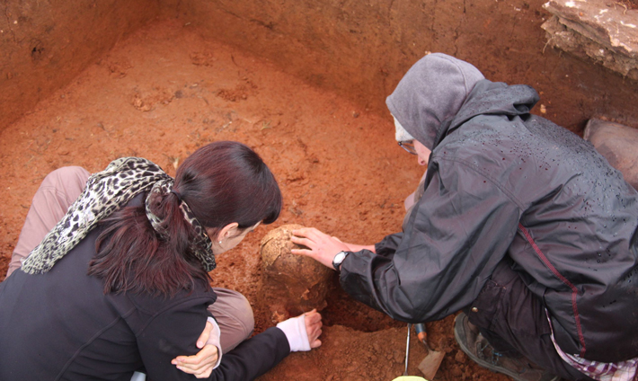 Letter From Laos Burial Excavation