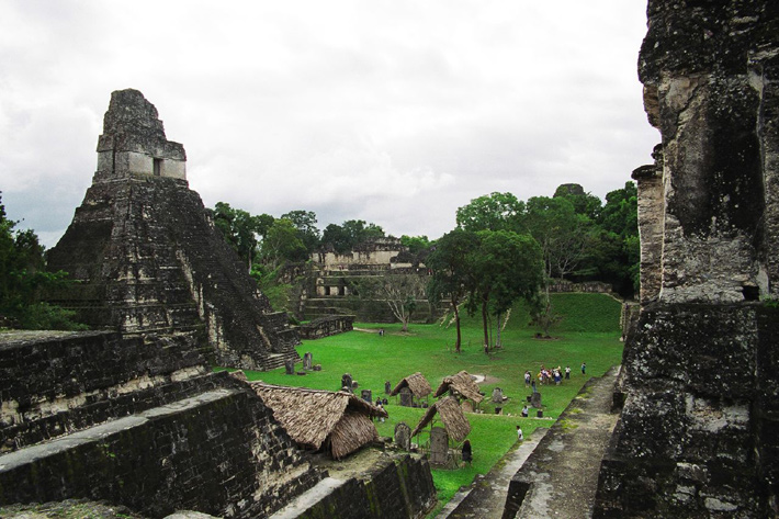 tikal temple jaguar maya