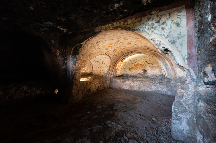 Frescoes in a burial chamber, Blaundos, Turkey (Blaundus Excavation Archive)