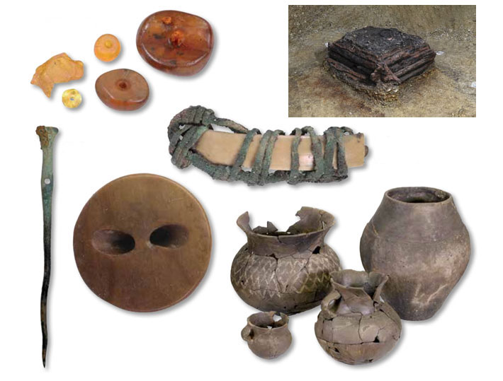 DD Germany Bronze Age Well Artifacts