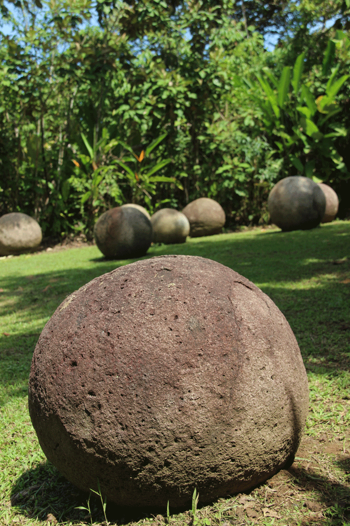Costa-Rica-Stone-Balls-Spheres