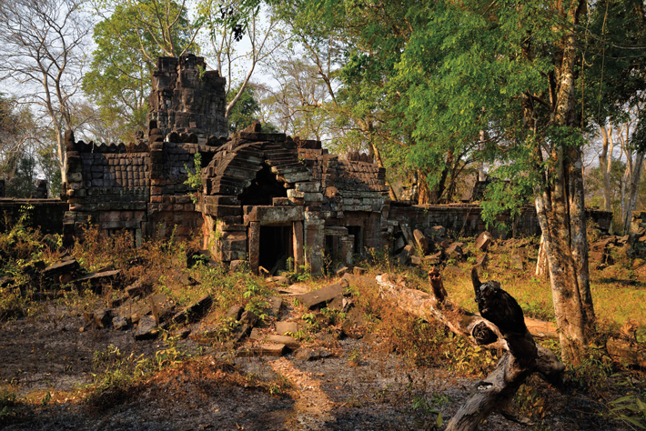 Digs Cambodia Temple