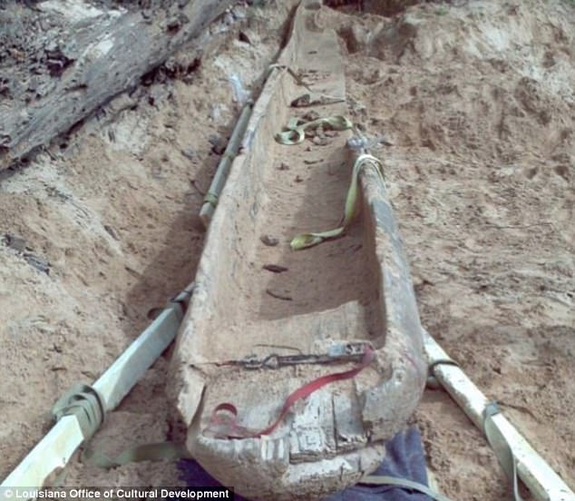 Ancient Dugout Canoe Found in Louisiana - Archaeology Magazine