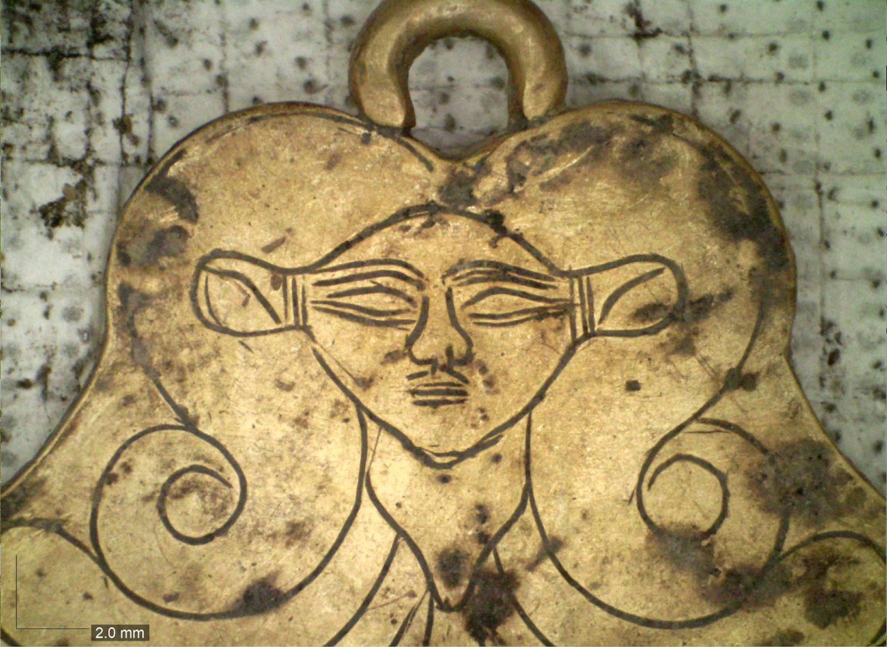 Paylos Hathor Pendant