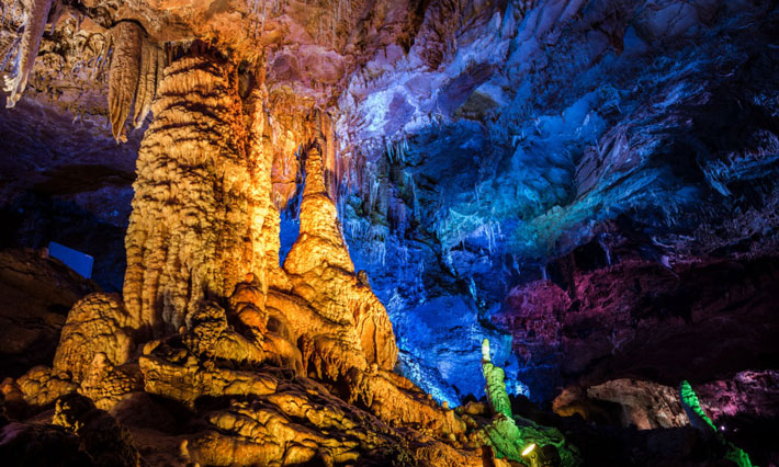 China Shennong Cave