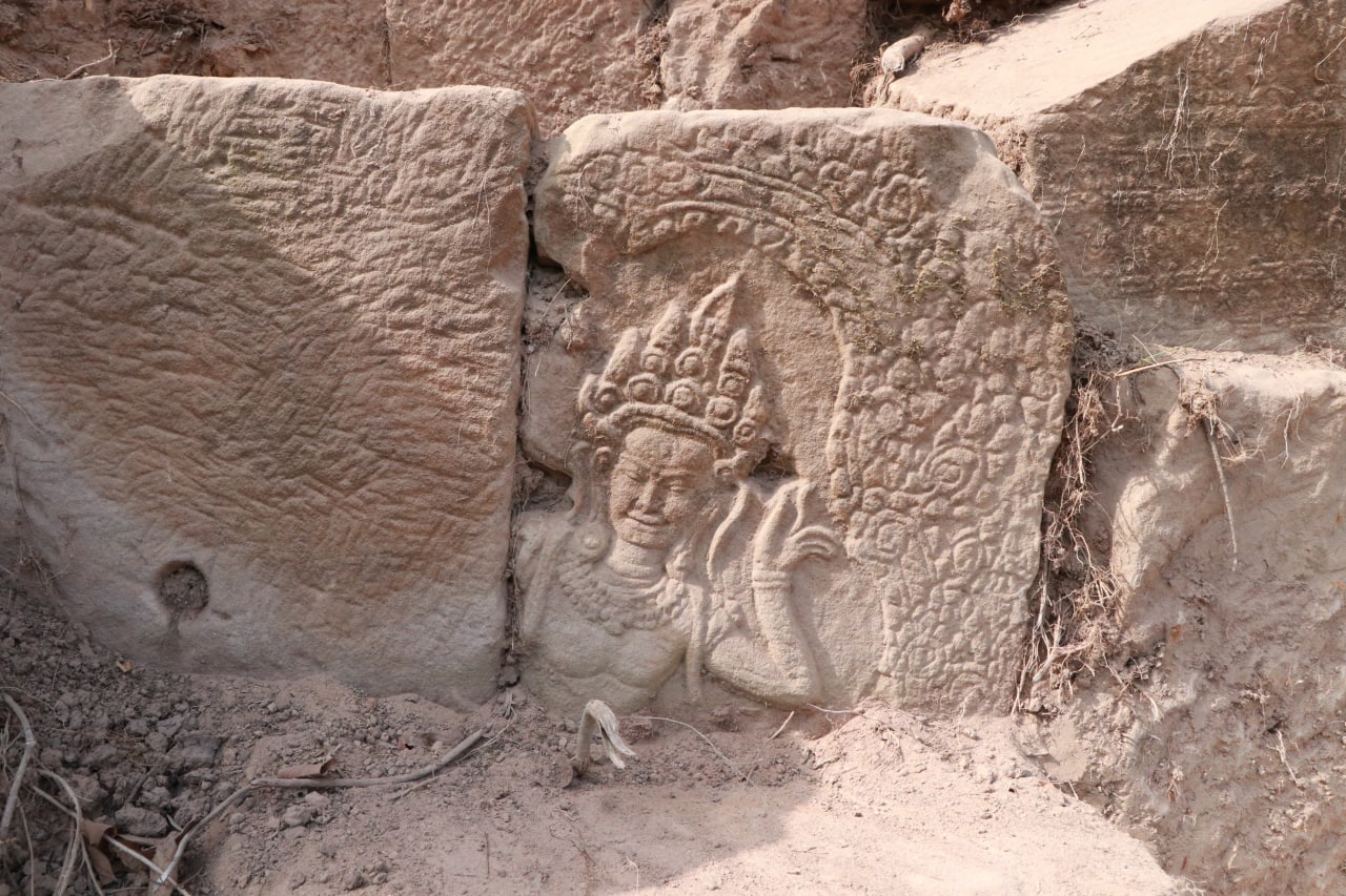 Angkor Apsara Carving