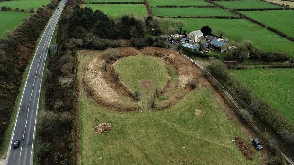 Neolithic Stone Circle Discovered in Cornwall - Archaeology Magazine