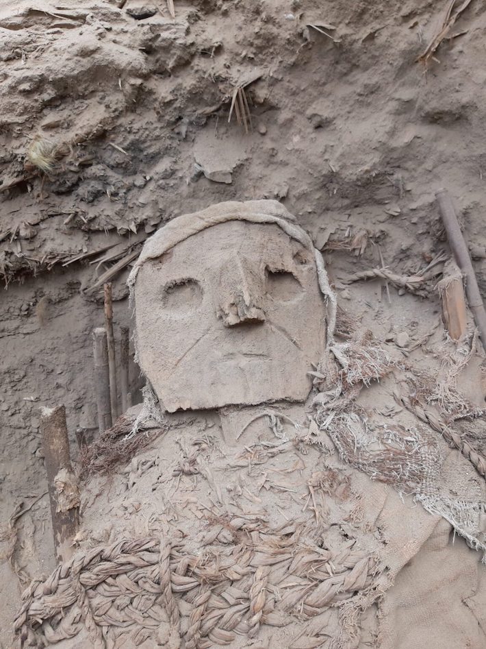 1,000-Year-Old Wari Burials Unearthed in Peru - Archaeology Magazine