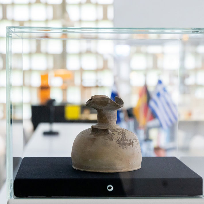German Museum Returns Wine Jug to Greece
