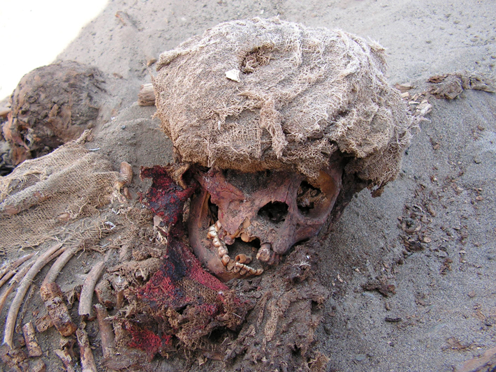 Peru Las Llamas Child Burial
