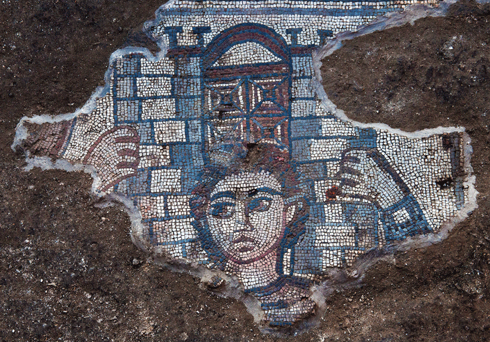 Samson-mosaic-Please-photo-credit-Jim-Haberman