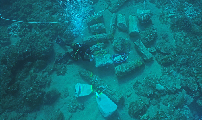Byzantine Shipwreck Sicily Underwater Columns Wide
